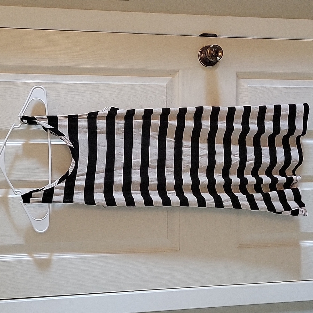 Olivia Rae Sleeveless Striped Dress